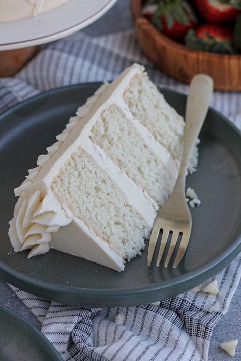 White Chocolate Mousse Cake - Baking with Blondie White Chocolate Cake Recipe, Fudge Cake Filling, Mousse Cake Filling, Classic White Cake, White Chocolate Mousse Cake, Chocolate Mousse Cake Filling, Chocolate Mousse Filling, Baking With Blondie, White Chocolate Mud Cake