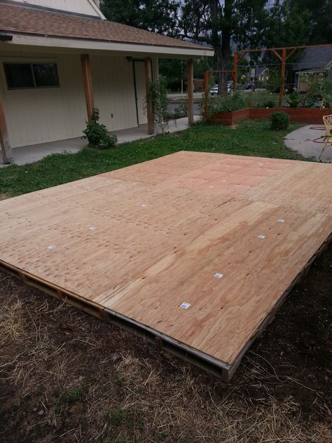 This is a pretty easy project to do considering how cool this dance floor turns out.  My brother made this floor for his wedding, so of course I can say that it was easy.  I was busy  in air conditioning making last weeks post of Mason Jars and he was out in the summer heat…. Wedding Reception Dance Floor, Outdoor Dance Floors, Backyard Reception, Dance Floor Wedding, Dance Floors, Recycled Pallets, Wedding Dance, Trendy Wedding, Dance Floor