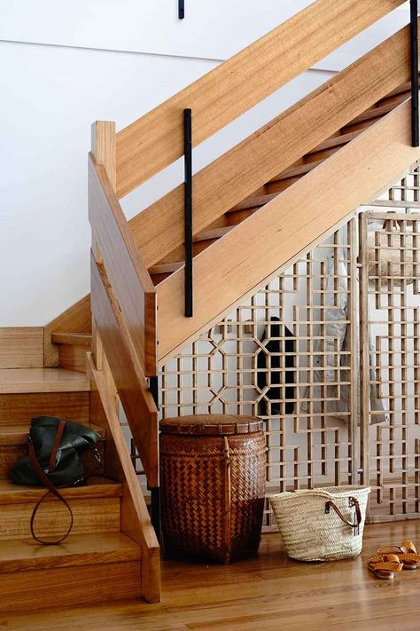 Mid Century Railing, Stairwell Storage Ideas, Mid Century Stair Railing, Stair Types, Mid Century Staircase, Stairwell Storage, Mid Century Stairs, Wooden Staircase Railing, Stairway Makeover