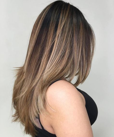 Straight Layered Brown Balayage Hair Haircuts For Long Hair Straight, Trendy Balayage, Long Hair Cuts Straight, Brown To Blonde Balayage, Balayage Straight Hair, Thin Straight Hair, Long Thin Hair, Bronde Balayage, Straight Hair Cuts