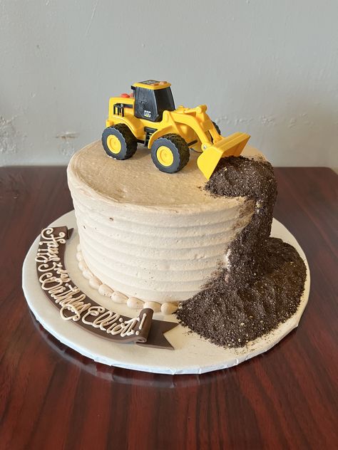 Tonka Truck Birthday Cake, Skid Loader Birthday Cake, Construction Cake Diy, Small Construction Cake, White Construction Cake, Smash Cake Construction Theme, Easy Construction Cake, Construction Smash Cake For Boys, Dirty Third-y Birthday Cake