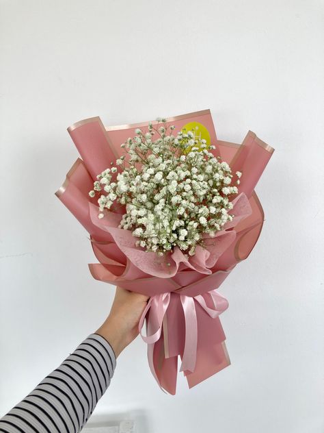 Minimal Flower Bouquet, Bouquet For Birthday, Bday Flowers, Simple Bouquet, Happy Birthday Clip, Birthday Clip, Birthday Clips, Birthday Bouquet, Baby S Breath