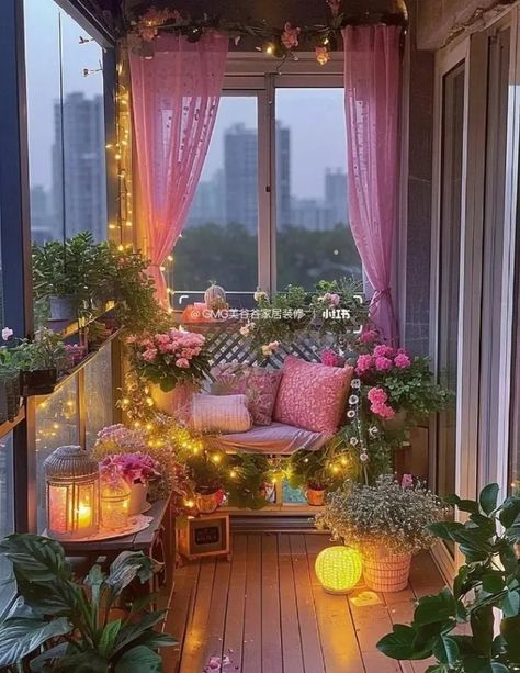 25+ Genius Apartment Balcony Decorating Ideas for a Cozy Retreat - HubPages Balkon Decor, Small Balcony Design, Pinterest Contest, Dream Apartment Decor, Future Apartment Decor, Small Balcony Decor, Future Apartment, Apartment Balcony Decorating, Apartment Decor Inspiration