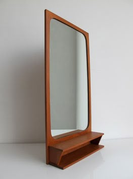 Mirror Shelf, Freestanding Mirrors, Dressing Table Design, Doors Interior Modern, Wood Wall Mirror, Mirror With Shelf, Wooden Mirror, Home Decorating Ideas, Diy Furniture Projects