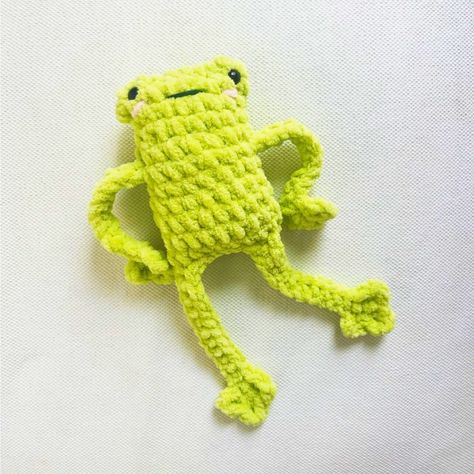 Crochet No-Sew Leggy Frog – Anita Louise Crochet Frog Tutorial, Leggy Frog, Frog Crochet Pattern, Frog Crochet, Small Frog, Crochet Cat Pattern, Crochet Frog, Chunky Blanket, Pattern Pictures