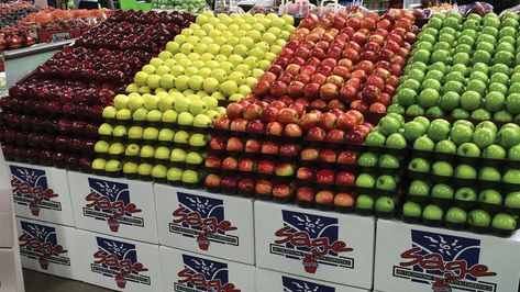 Produce Displays, Fruit Company, Vegetable Stand, Keys To Success, Apple Baskets, Supermarket Design, Can Light, Fruit Stands, Business Magazine