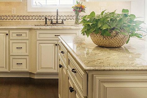 Ogee Edge Countertop, Kitchen Countertop Edges, Countertop Edges, Edge Styles, Replacing Countertops, Refinish Countertops, Replacing Kitchen Countertops, Kitchen Remodel Countertops, Ogee Edge