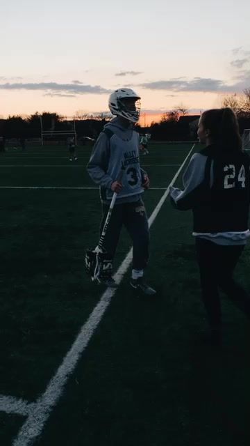 Lacrosse Boyfriend, Lacrosse Couples, Lacrosse Girls Problems, Lacrosse Wallpaper, Soccer Relationships, Lacrosse Aesthetic, Lacrosse Memes, Lacrosse Ball Massage, Lacrosse Senior Pictures