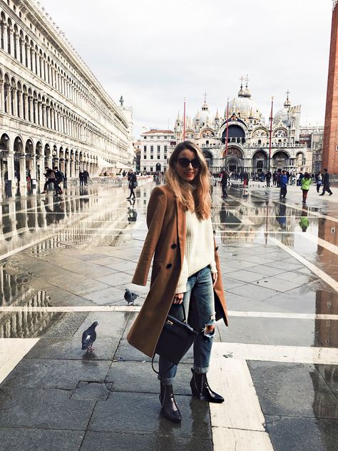 streetstyle, travel, pardon my obsession, venice Venice Outfit, Venice Italy Outfit, Rome Outfits, Italy Travel Outfit, Italy Winter, Winter Travel Outfit, My Obsession, Venice Italy, Winter Fashion Outfits