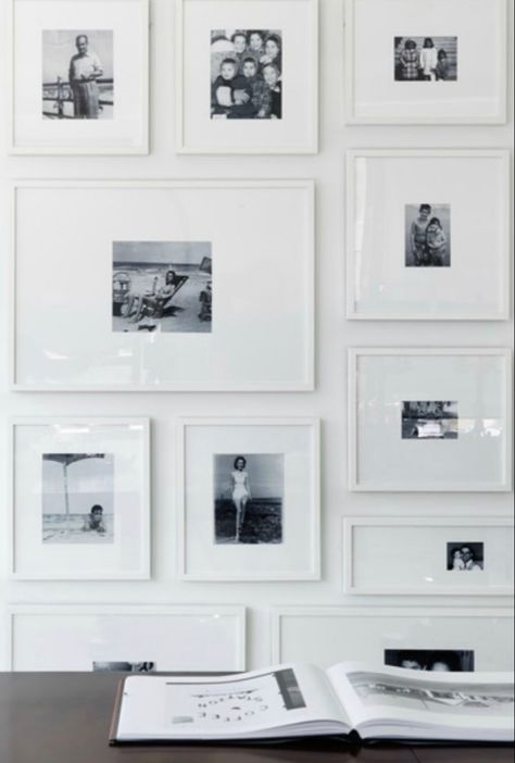 Gallery Wall Design, Diy Gallery Wall, Gallery Wall Inspiration, White Frames, Monochrome Prints, Wall Gallery, Inspiration Wall, Cheap Decor, Cheap Home Decor