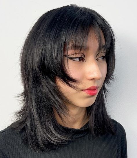 Wolf Cut with Face-Framing Layers Wolf Cut Hairstyle Women, Wolf Cut, Long Layered Hair, Short Hair With Bangs, Cut My Hair, Short Hair With Layers, Face Framing, Glam Rock, Long Hair Cuts