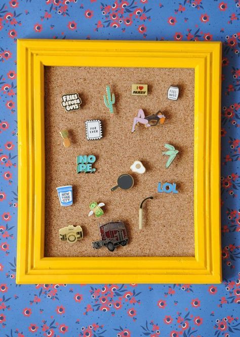 How To Display Pins, Pins Photography, Pin Collection Displays, Disney Pin Display, Crafts Photography, Pins Badge Display, Enamel Pin Display, Pin Display, Diy Display