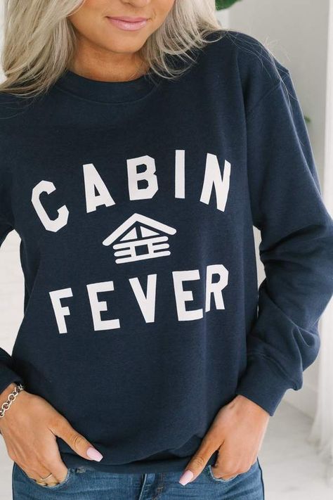 Cabin Fever Willow Sweatshirt Art School Fashion, Cute Shirt Designs, A Start, Hipster Outfits, Cabin Fever, Update Your Wardrobe, Spring Fashion Outfits, Fall Clothes, Dress For Success