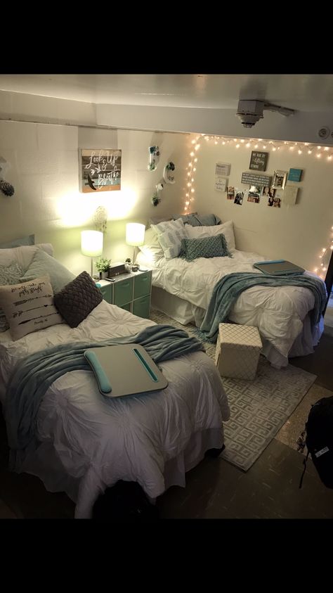 Penn State Dorm #pollock Duo Room Ideas, Sharing A Room Ideas Sisters Aesthetic, 2 People 1 Bedroom Ideas, Room Ideas For Sisters Shared Bedrooms, Shared Dorm Room Aesthetic, Penn State Aesthetic Dorm, Shared College Dorm Room Ideas, Aesthetic Room For 2 Sisters, Room Ideas 2 Beds