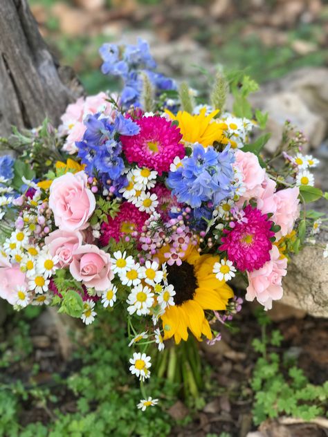 Wild Flower Bridesmaid Bouquet, Sunflower Pink And Blue Wedding, Pink And Yellow Sunflower Party, Blue Yellow Pink Wedding, Daisy Bouquet Wedding Wildflowers, Pink Blue Yellow Wedding Flowers, Pastel Wedding Bouquet, Wild Flower Wedding Theme Color Schemes, Pink Blue Yellow Bouquet