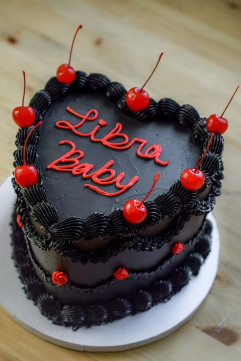 Black Heart Cake, Libra Cake, Gothic Birthday Cakes, Bolo Da Hello Kitty, Heart Shaped Birthday Cake, Cake With Cherries, City Bakery, Heart Birthday Cake, Red Birthday Cakes