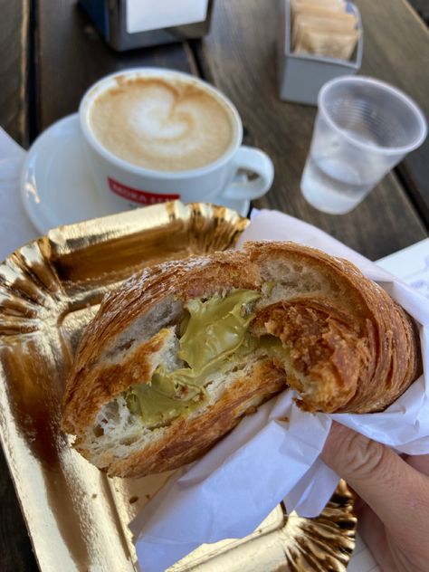 Italian breakfast #cornetti #italy #love Mediterranean Mermaid, Pistachio Aesthetic, Italy Breakfast, Breakfast In Italy, Manifest Board, Cozy Lifestyle, Italy Love, Italian Breakfast, Italian Pastries