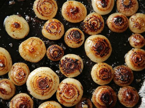 Easy roasted cipollini onions become meltingly tender and sweet in the oven. Roasted Cipollini Onions, Boiling Onions Recipe, Cipollini Onions Recipes, Cippolini Onions Recipes, Cippolini Onions, Fancy Recipes, Cipollini Onions, Fasting Recipes, Sauteed Green Beans