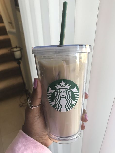 Reusable cup✌🏾 Reusable Starbucks Cup Aesthetic, Starbucks Clear Cup, Coffee Cup Starbucks, Reusable Coffee Cup Aesthetic, Starbucks Cups Aesthetic, Aesthetic Starbucks Cup, Starbucks Cup Aesthetic, Iced Coffee Bottle, Starbucks Reusable Cups