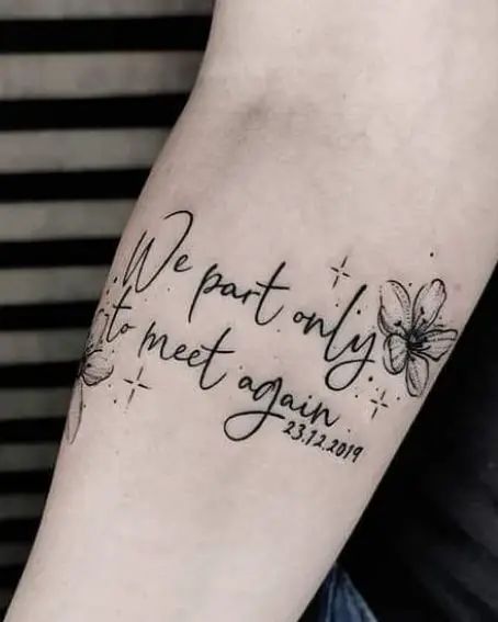 25+ Best Memorial Tattoos Ideas Tattoos To Honor Mom, Memorial Tattoo Quotes, Tattoos For Dad Memorial, Memorial Tattoo Ideas, Memorial Tattoo Designs, Pet Memorial Tattoo, Tribute Tattoos, Remembrance Tattoos, Special Tattoos