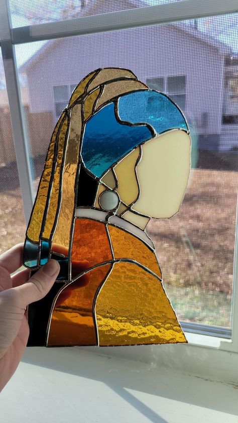 Vitray Art Ideas, Vitrage Art, Stained Glass Face, Tiffany Stained Glass Art, Disney Stained Glass, Stained Glass Gifts, Stained Glass Studio, Glass Art Pictures, Glass Window Art