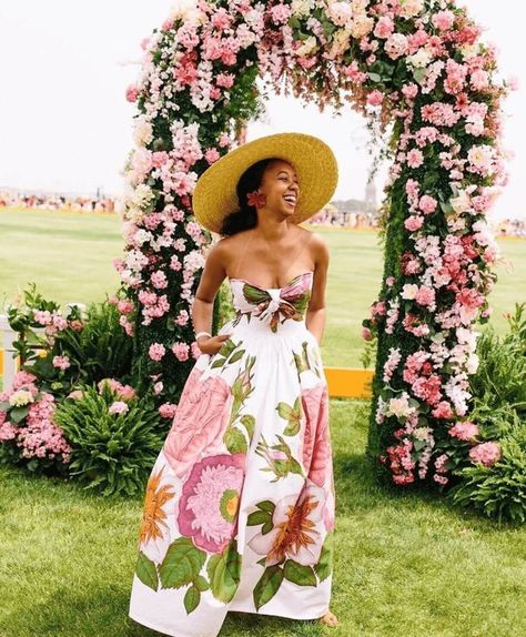 // v e u v e c l i c q u o t Polo Event Outfits For Women, Polo Event, Polo Outfits, Tea Party Attire, Veuve Cliquot, Veuve Clicquot Polo Classic, Summer Dresses For Wedding Guest, Polo Classic, Veuve Clicquot