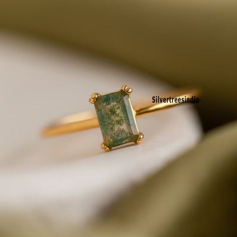 Moss Agate Jewelry, Moss Agate Ring, Emerald Cut Rings, 18k Gold Ring, Agate Jewelry, Solid Gold Rings, Agate Ring, Art Deco Jewelry, Ring Vintage