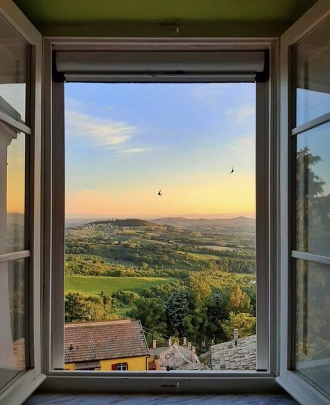 𝙈𝙖𝙧𝙮 on Twitter: "Mind calming places… " Mark Of Athena, Window View, Jolie Photo, Nature Aesthetic, Pretty Places, Travel Aesthetic, Goa, Beautiful Views, Beautiful World