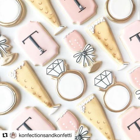 A little bubbly & brews before the I do’s 🍾🖤🍺 #Repost @konfectionsandkonfetti • • #champagnecookies #beercookies #bubblesandbrews… Bubbles And Brews, Beer Cookies, Couples Bridal Shower, Couple Wedding Shower, Bridal Shower Cookies, Wedding Shower Decorations, S Ring, Pink Boutique, Wedding Cookies