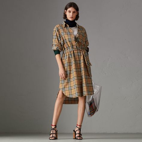 BURBERRY . #burberry #cloth # Dresses With Feathers, Checked Shirt Dress, Burberry Dress, Tie Waist Shirt, Burberry Vintage, Luxury Dresses, Cotton Shirt Dress, Luxury Dress, Classic Shirt