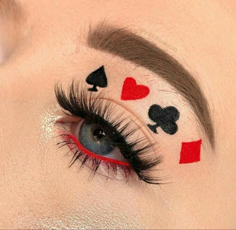 #lizziehearts #everafterhigh Queen Of Hearts Halloween Costume, Hearts Makeup, Alice In Wonderland Makeup, Queen Of Hearts Halloween, Queen Of Hearts Makeup, Wonderland Makeup, Lizzie Hearts, Creepy Halloween Makeup, Queen Of Hearts Costume