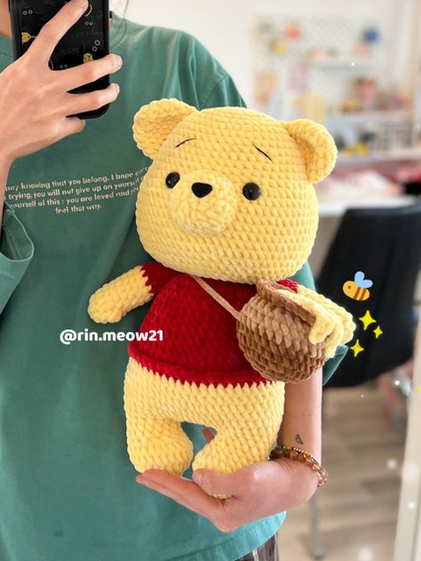 Crochet Pattern - Bear with honey pot - rin.meow21's Ko-fi Shop How To Crochet Winnie The Pooh, Honey Crochet, Teddy Bear Crochet, Disney Crochet Patterns, Easy Crochet Animals, Crochet Mignon, Confection Au Crochet, Crochet Disney, Bear Crochet