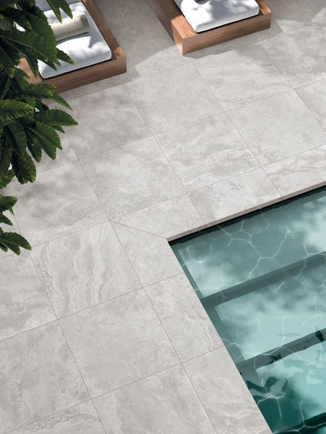 Beaumont Tiles 2024 'Tile of the Year' embraces travertine - The Interiors Addict Travertine Pool Tile, Hamptons Style Pool, Pool Tile Designs, Travertine Patio, Dream Backyard Pool, Travertine Pool, Outside Pool, Hampton Style, Beaumont Tiles