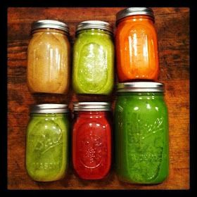 Juice Fast Recipes, Veggie Juice, Lemon Diet, Lemon Detox, Juicy Juice, Detox Juice Recipes, Natural Detox Drinks, Juicer Recipes, Juice Fast