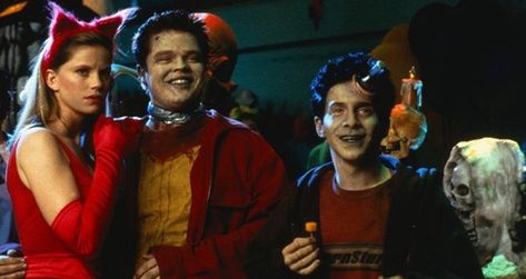 Dope Movie, Classic Halloween Movies, Seth Green, Best Halloween Movies, Teen Halloween, Halloween Post, Idle Hands, Classic Halloween, Movie Soundtracks