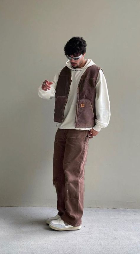 Man Cargo Outfit, Fits With Brown Pants Men, White Cargos Men Outfit, Streetwear With Vest, Winter Vest Men Outfit, Vest Over Hoodie Outfit Men, Cargo Pants Mens Outfit, Brown Cargos Outfits Men, Men Brown Cargo Pants Outfit