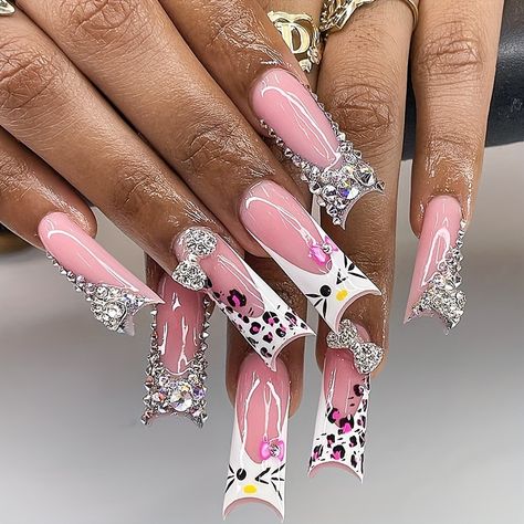 Faster shipping. Better service White Fake Nails, Press On Nails Square, Fake Nails White, Nail Shapes Square, Square French, Kitty Pattern, Diamond Press, Long Square Nails, Long Press On Nails