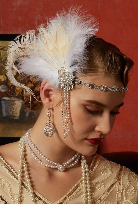 PRICES MAY VARY. Materials: Feather, crystal, rhinestone Vintage inspired - stylish with modern look !Beautiful Vintage Style flapper headband perfect for a vintage inspired bride, 1920's wedding or Great Gatsby party or any special occasions. This is a totally unique head piece that you will not find anywhere else; it truly is a unique piece Flapper Headpiece,Vintage Inspired,Bridal Headband,The Great Gatsby,1920s,1930s Cizoe is a US registered trademark and we will pursue legal action against Gatsby Party Outfit, Great Gatsby Headpiece, Gatsby Accessories, 1920's Wedding, 1920s Fashion Women, Party Tiara, Gatsby Headpiece, Flapper Headpiece, Swan Dress