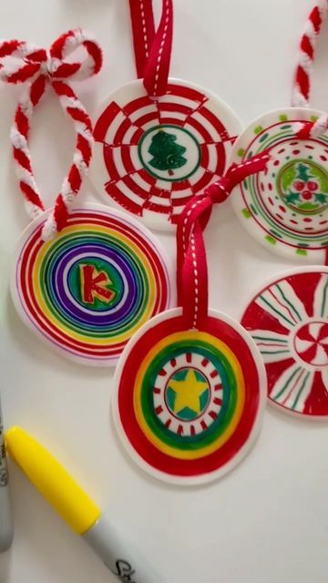 2023 Ornaments, Plastic Cup Crafts, Christmas Ornament For Kids, Ornaments Diy Kids, Map Crafts, Christmas Crafts For Kids To Make, Kids Christmas Ornaments, December Holidays, Craft Decor