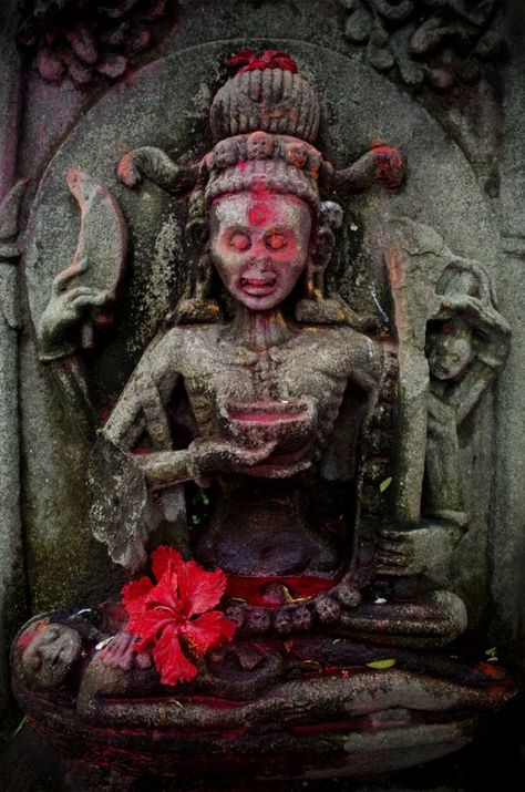 In this article we explore the power of self-healing and ritual by working with… Indian Goddess Kali, Tantra Art, Mother Kali, Kali Ma, Ancient Statues, Indian Sculpture, Art Sacre, Black Goddess, Kali Goddess