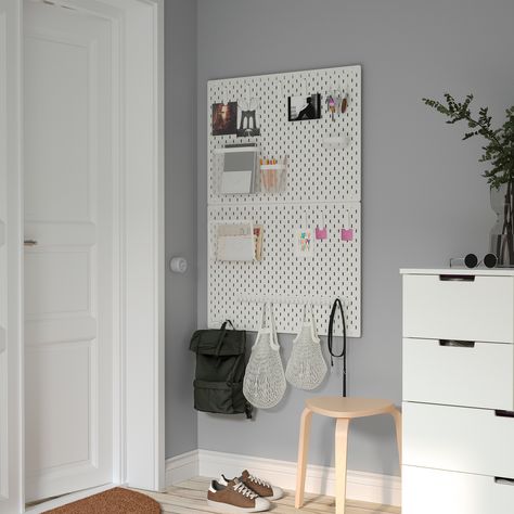 IKEA pegboard ideas – 10 ways to use Skadis in your home | Livingetc Ikea Skadis Kitchen, Skadis Ikea Ideas, Skådis Ikea, Ikea Decor Hacks, Small Teen Bedroom, Skadis Pegboard, Malm Drawers, Ikea Kitchen Hacks, Ikea Pegboard