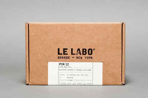 le labo packaging inspiration packhelp blog 2 Mailer Box Design, Kraft Box Packaging, Mail Jeevas, Kraft Packaging, Labels Design, Packaging Ideas Business, Small Business Packaging Ideas, Mailer Box, Le Labo