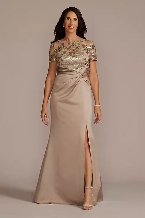 Champagne Mother Of The Bride Dress, Grooms Mom Dress, Summer Mother Of The Bride Dresses, Mother Of The Groom Gowns, Dress For The Wedding, Planning Party, Mothers Gowns, Mob Dress, Mother Of The Bride Dresses Long