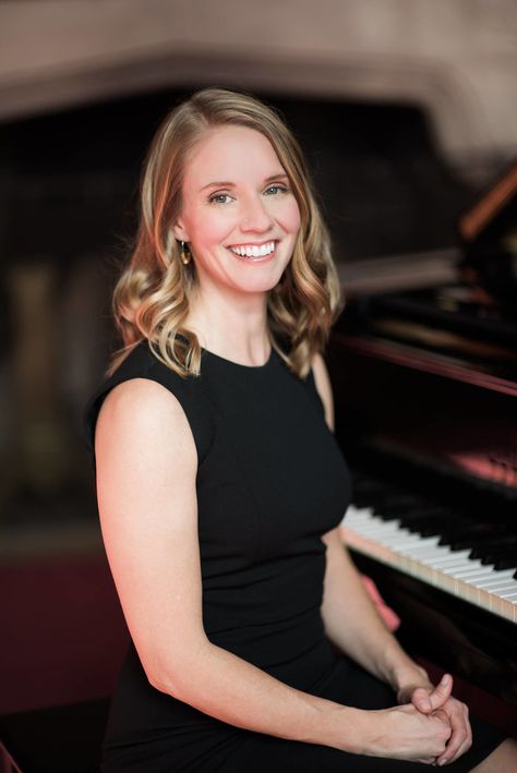 Jazz pianist, composer, arranger and educator, Jen Allen is based in Hartford, CT. This headshot in front of the piano was taken in the Choral Room at Taft School in Watertown in Litchfield County. Photo was from our Lifestyle Branding Session photo by Lindsey Victoria Photography. Portrait With Piano, Piano Headshots, Pianist Headshots, Pianist Photoshoot, Pianist Portrait, Pianist Photography, Piano Shoot, Piano Portraits, Musician Poses