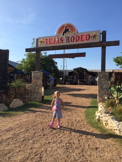 Located just off of Blanco about 10 miles from 1604, Tejas Rodeo is one of our favorite places to spend a fun evening out as a family. City Mom, School Choice, Texas Travel, Mom Blogs, San Antonio, Rodeo, A Family, The Neighbourhood, Favorite Places