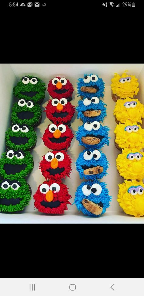 Sesame Street Birthday Party Ideas Food, Seaseme Street Birthday Party, Sesame Street Birthday Party Ideas Boy, Elmo Birthday Party Boy, Sesame Street Birthday Cakes, Elmo First Birthday, Sesame Street Cupcakes, Cookie Monster Birthday Party, Cookie Monster Birthday