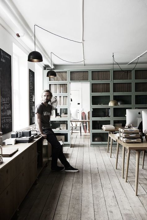 The studio / home of a Danish carpenter and designer Scandinavian Storage, Danish Interior Design, Danish Interior, Joinery Design, Pallet House, Studio Home, Scandinavian Interior Design, Plywood Furniture, Scandinavian Interior