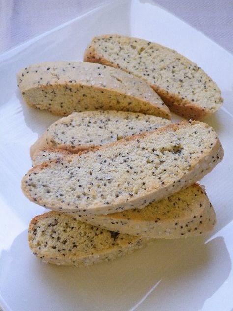 DSCF4497 Lemon Poppyseed Biscotti Recipe, Dessert Squares, Biscotti Cookies, Lemon Poppy Seed, Biscotti Recipe, Lemon Poppy, Crunchy Cookies, Italian Cookies, Lemon Poppyseed