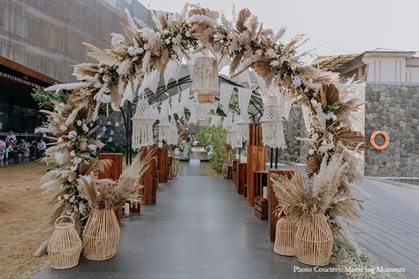 Bohemian Entrance Decor, Rustic Wedding Entrance Decor, Boho Indian Wedding Decor, Boho Wedding Entrance, Wedding Pampas Grass Decor, Wedding Entrance Decor Entryway, Indian Wedding Decoration Ideas, Wedding Decorations Indian, Wedding Decor Indian