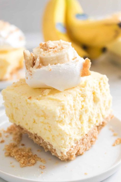 Banana Cream Cheesecake Bars - Happy Homeschool Nest Banana Cheesecake Bars, Banana Cream Cheesecake Bars, Instant Banana Pudding, Banana Pudding Desserts, Banana Cream Cheesecake, Banana Cream Pudding, Pudding Cheesecake, Campbells Soup, Banana Pudding Cheesecake